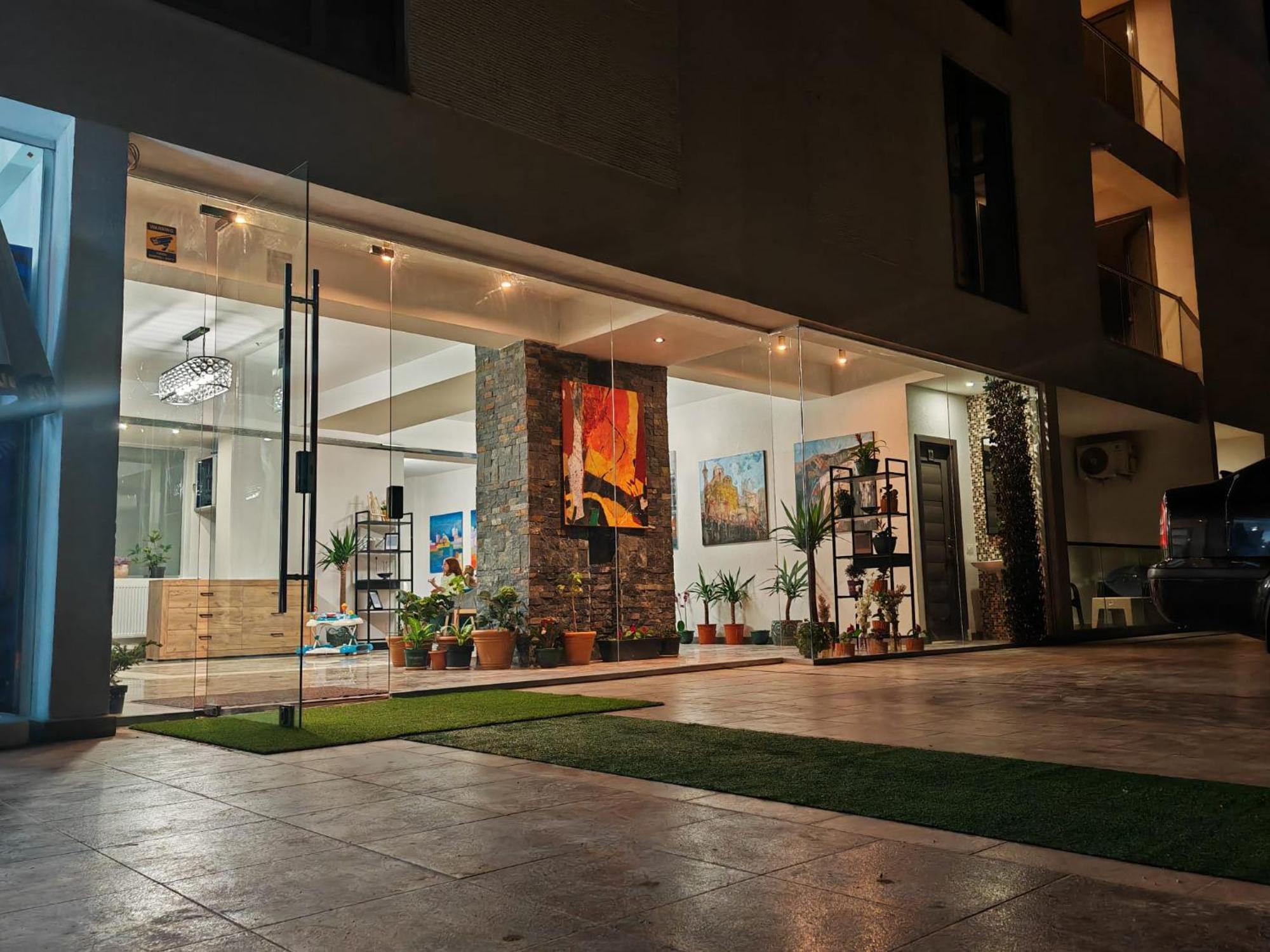 White Boutique Hotel- Eforie Nord Zewnętrze zdjęcie