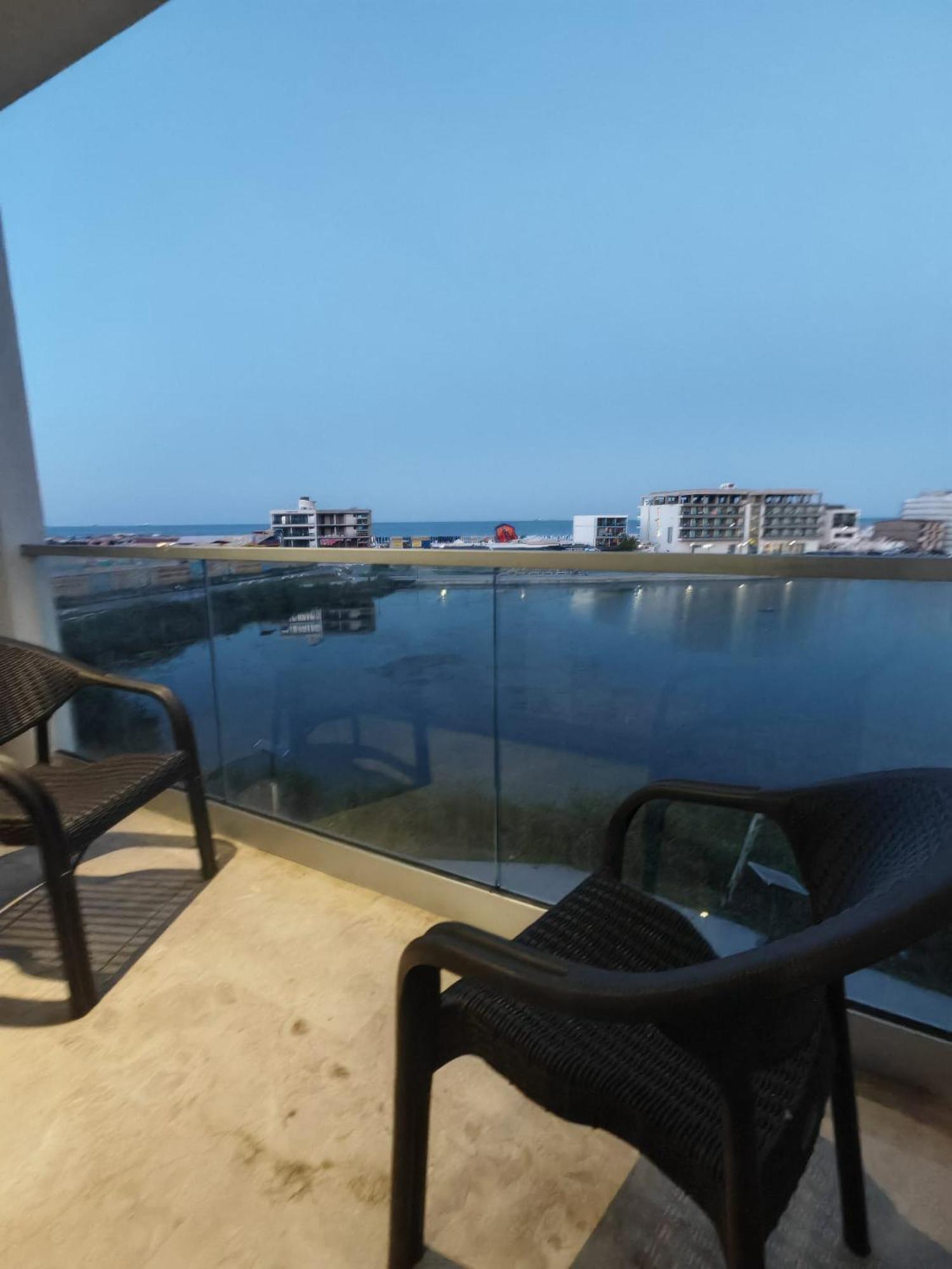 White Boutique Hotel- Eforie Nord Zewnętrze zdjęcie