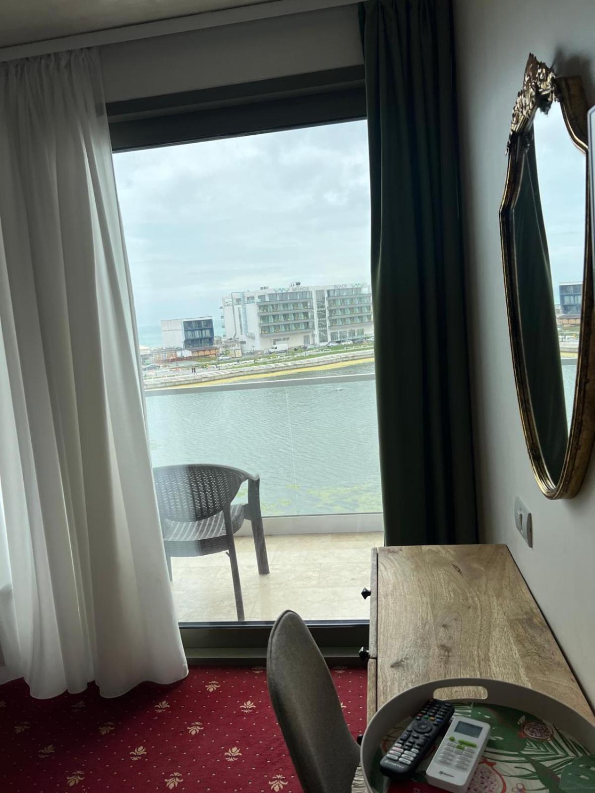 White Boutique Hotel- Eforie Nord Zewnętrze zdjęcie