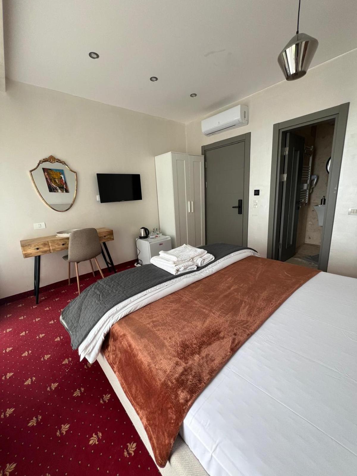 White Boutique Hotel- Eforie Nord Zewnętrze zdjęcie