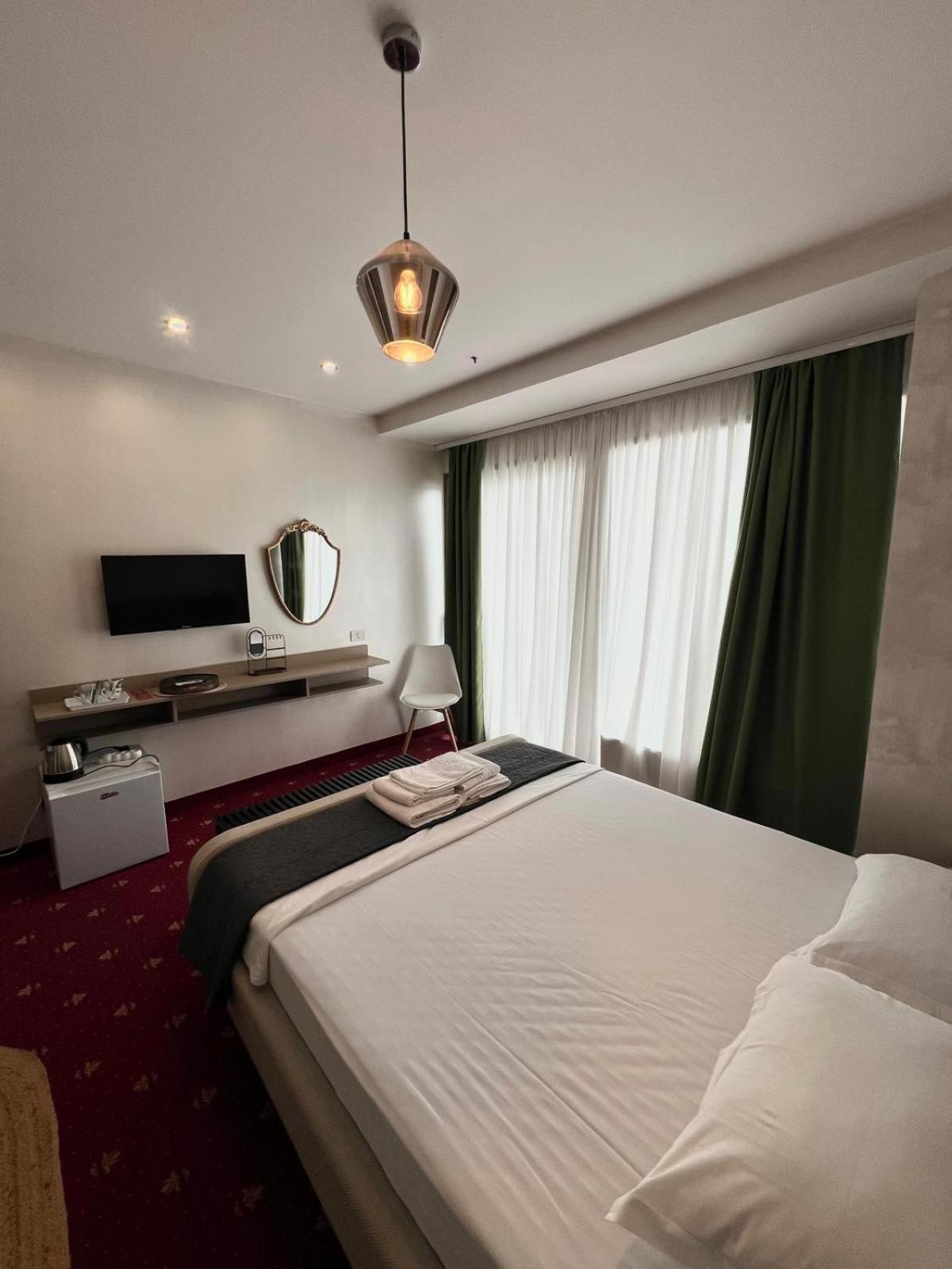 White Boutique Hotel- Eforie Nord Zewnętrze zdjęcie